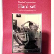 [nu] Biblioteca curiosa - Hard Set