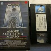 Amore all'ultimo morso (VHS)