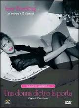 Donna dietro la porta, Una