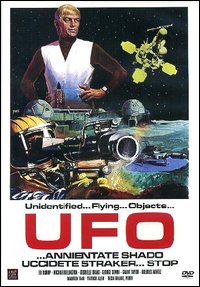UFO: distruggete base luna